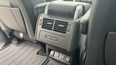 Land Rover Discovery 3.0 D300 R-Dynamic HSE 5dr Auto Diesel Station Wagon